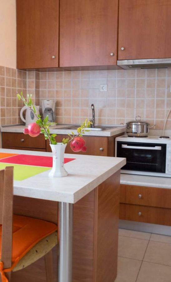 Apartment & Quiet In Area *